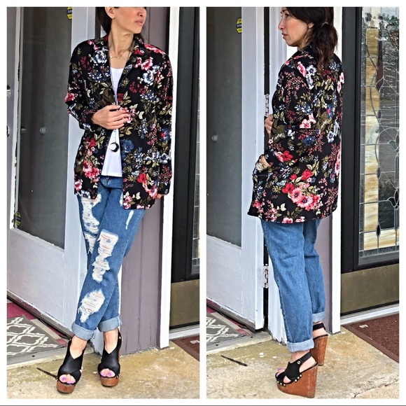 PARIS Floral jacket with pockets - Picture 7 of 8